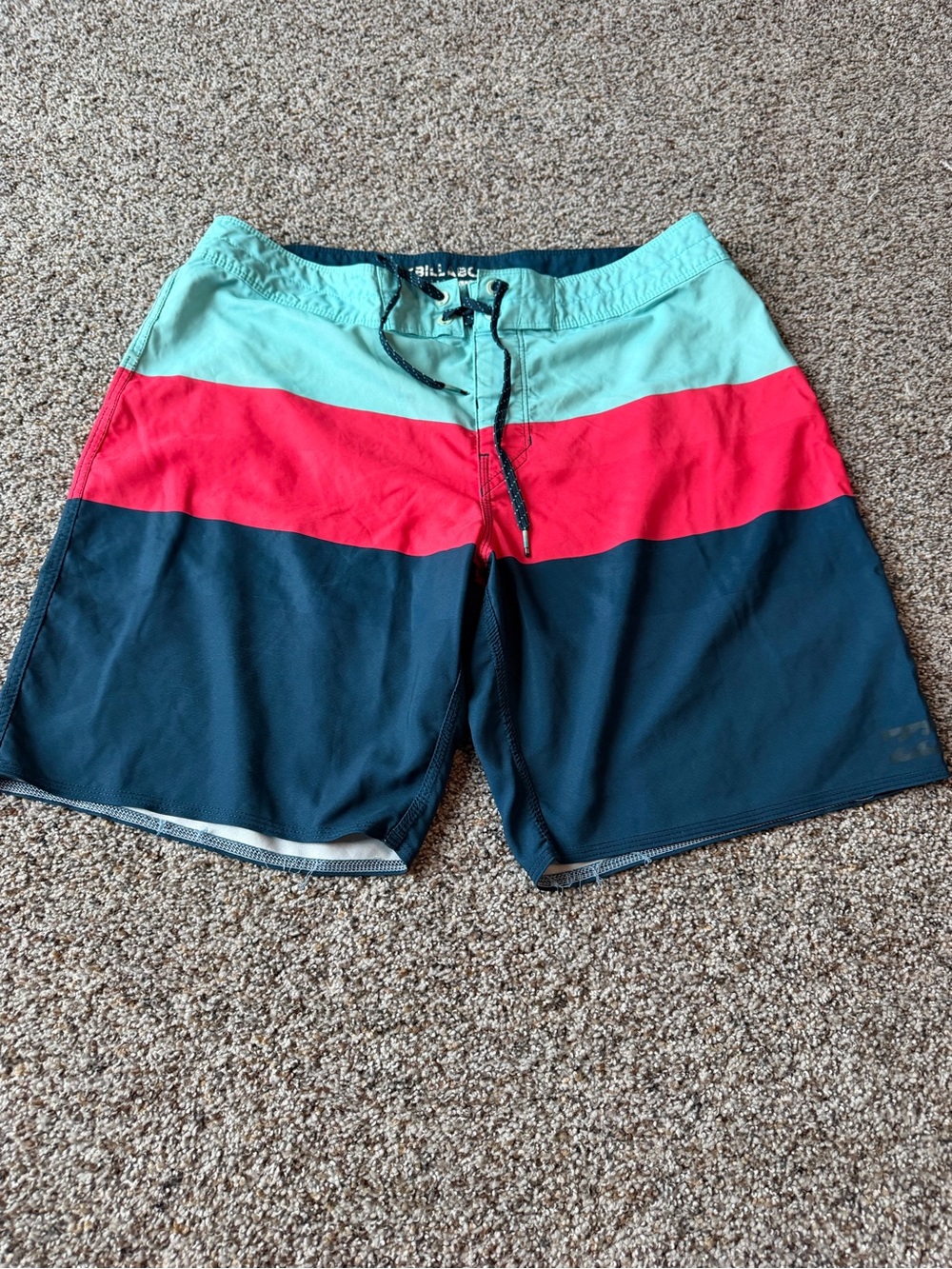 Billabong Tribong Mens Size 33 Boardshorts Colorblock Surf Swim Trunks Blue Red